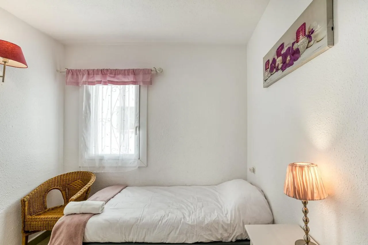 Villa Casa Con Vistas Al Mar Y Piscinas 7 Rosas